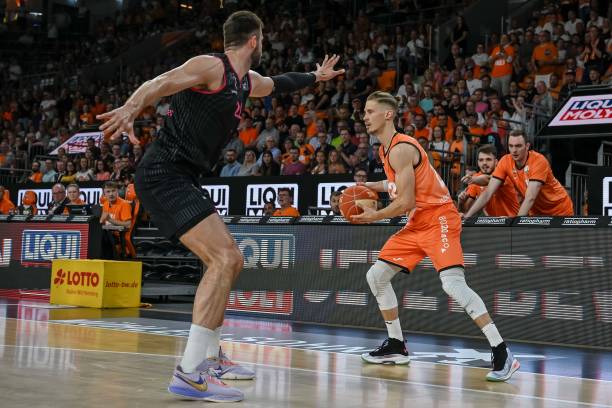 这两个案例 这两个案例