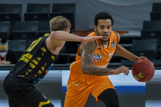 也解释了为 也解释了为